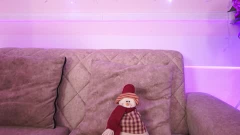 Ana online show from January 10, 11:45 am