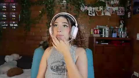 Snapshot of annycolin chatting on July 5, 10:17 pm Anny IG online show from July 5, 10:17 pm