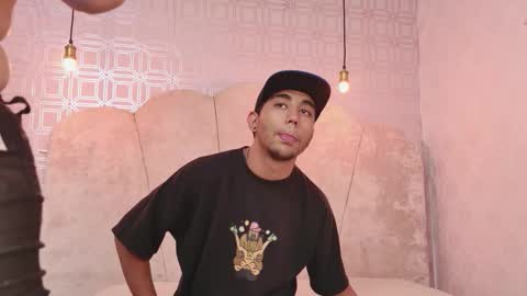 annyeli_bigtits online show from November 18, 12:53 pm