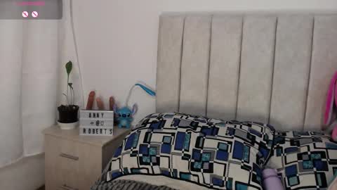 Snapshot of annyroberts_89 chatting on September 20, 1:34 pm Anny online show from September 20, 1:34 pm