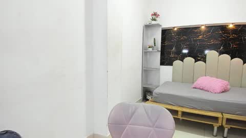 Anny online show from October 15, 7:58 pm