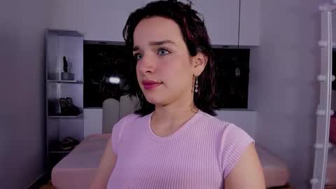 Anny online show from February 3, 8:25 pm