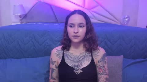 AnnyT online show from January 3, 12:00 am
