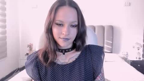 AnnyT online show from February 18, 10:06 pm