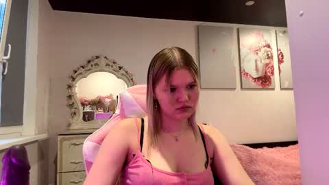 annyvibess online show from June 13, 5:55 pm