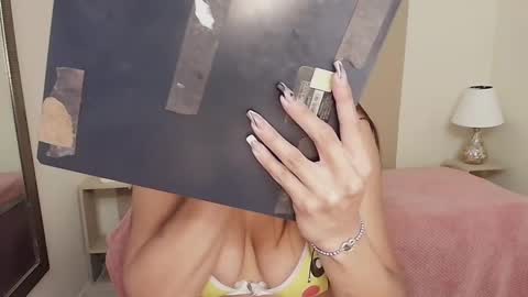 AnnyXhot online show from March 10, 11:53 am