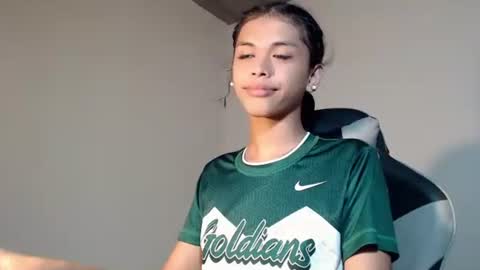 anok_yaii online show from December 15, 4:33 pm