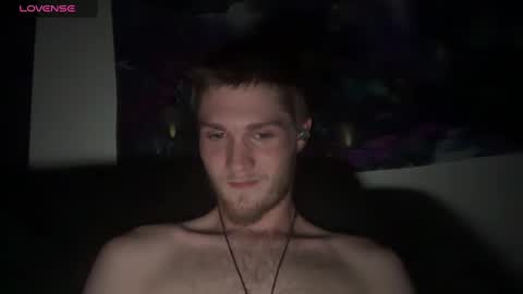 Snapshot of anomalies_ig chatting on December 28, 7:55 am anomalies_ig online show from December 28, 7:55 am