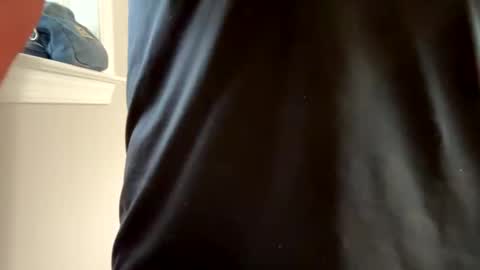 Snapshot of anonomousloser chatting on November 18, 6:23 pm anonomousloser online show from November 18, 6:23 pm