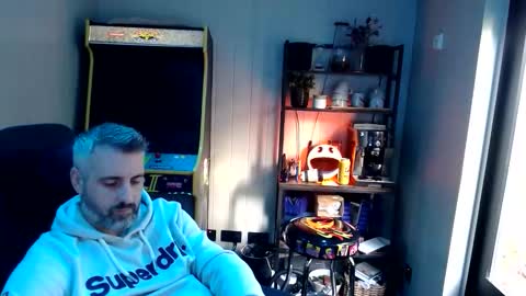 anonymousblokeuk online show from September 23, 8:39 am