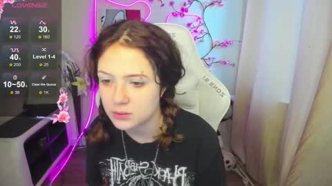 Anora online show from November 27, 8:38 am