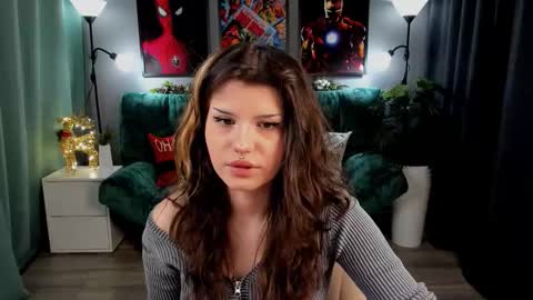 Anora online show from December 3, 6:39 pm