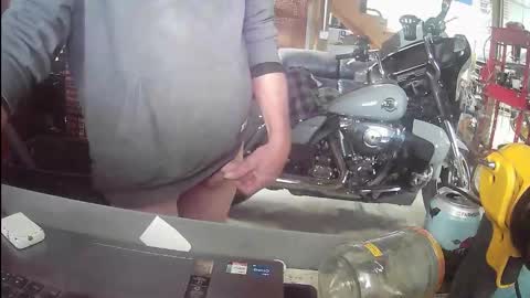 Snapshot of anotherbaldy chatting on November 15, 4:25 pm anotherbaldy online show from November 15, 4:25 pm