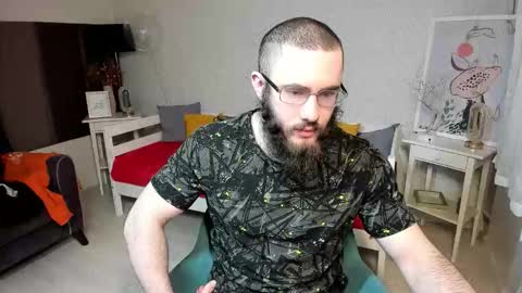 Ant online show from February 18, 1:51 pm