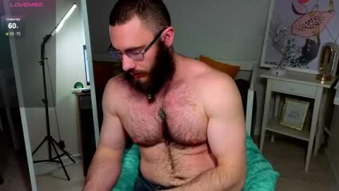 Ant online show from May 19, 7:53 pm