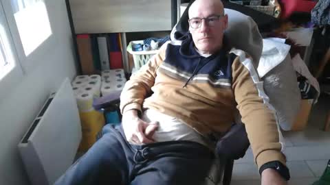 Snapshot of antares590 chatting on November 11, 11:54 am antares590 online show from November 11, 11:54 am