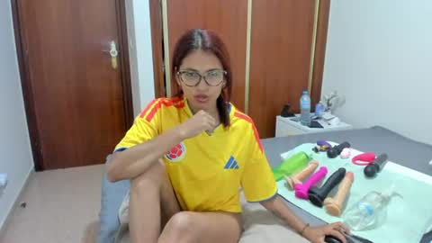 anthonela_hotsex online show from July 7, 10:14 pm