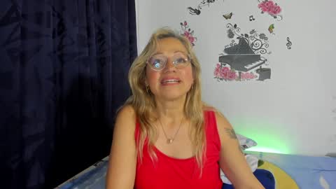 Snapshot of anthonela_mature_ chatting on January 8, 3:40 am anthonela_mature_ online show from January 8, 3:40 am