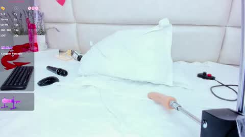 anthonela online show from February 15, 9:38 am