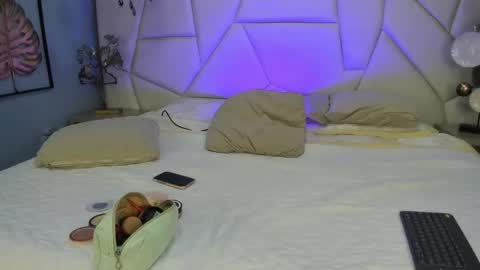 Snapshot of anthoneladuque chatting on March 23, 11:47 am anthonelaDuque online show from March 23, 11:47 am