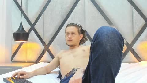 Snapshot of anthonny_vegas chatting on March 27, 4:40 am Anthonny Vegas online show from March 27, 4:40 am