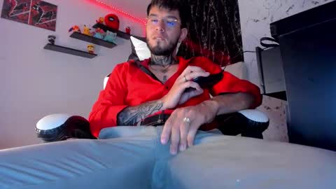 Anthony and Nick online show from September 15, 12:16 pm
