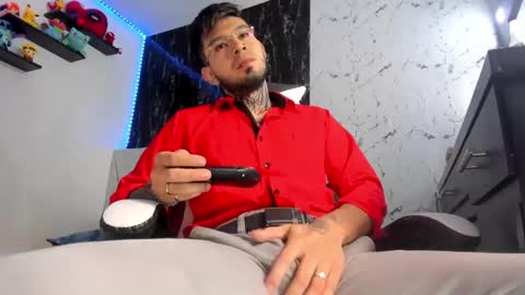 Anthony and Nick online show from October 23, 1:21 pm