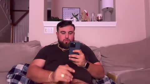 Snapshot of anthoss22 chatting on December 2, 2:20 am anthoss22 online show from December 2, 2:20 am