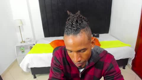       online show from February 1, 8:05 pm