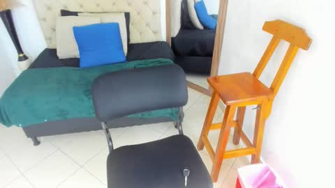       online show from November 20, 1:17 am