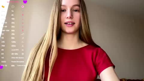 Snapshot of antionettepulgarin chatting on April 27, 3:32 pm Viktoria online show from April 27, 3:32 pm