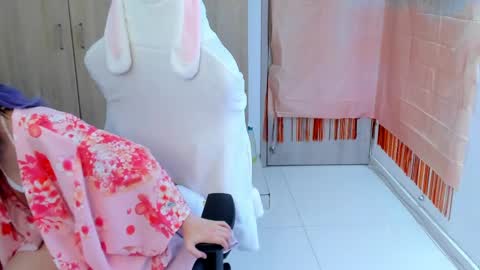 Snapshot of anto_sweet18 chatting on June 7, 11:58 am My birthday is on december 2nd surprise me with a gift from my amazonlist online show from June 7, 11:58 am