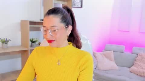 Antonella online show from September 29, 12:10 pm