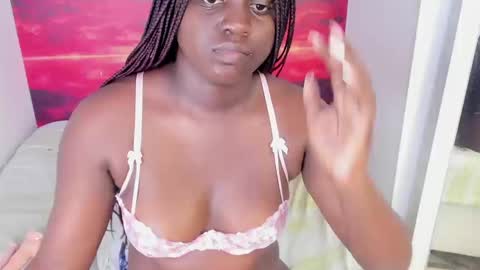 Snapshot of antonelasexx chatting on September 20, 3:51 am antonelasexx online show from September 20, 3:51 am