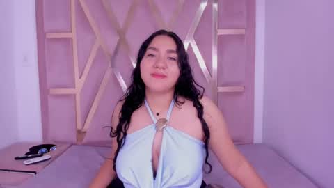 Snapshot of antonella_asm chatting on June 12, 1:43 pm Antonella online show from June 12, 1:43 pm
