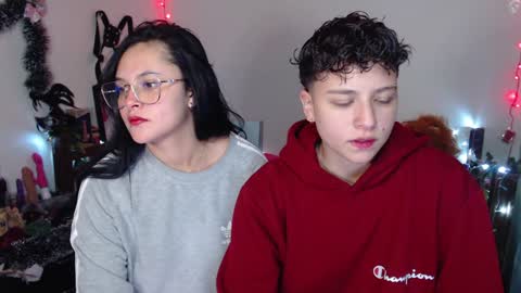 Snapshot of antonella_cruz02 chatting on December 14, 4:23 am anto ford02 online show from December 14, 4:23 am