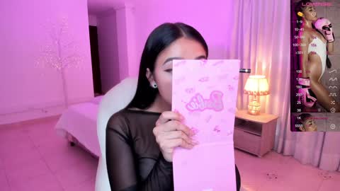  Antonella Grayy  online show from January 13, 2:00 pm
