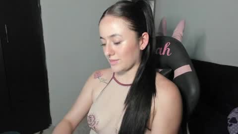 antonella  online show from May 22, 8:14 pm