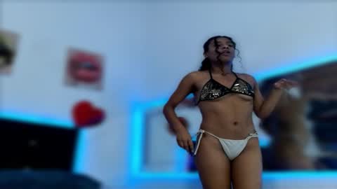 antonella online show from November 15, 7:10 pm