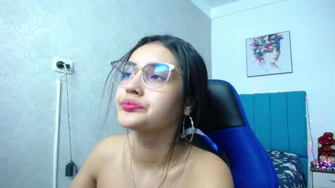 Antonella online show from December 6, 6:28 pm