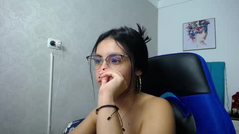 Antonella online show from December 7, 6:37 pm