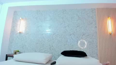 Anto online show from October 2, 9:00 pm