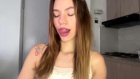 Antonella  online show from February 9, 1:14 pm
