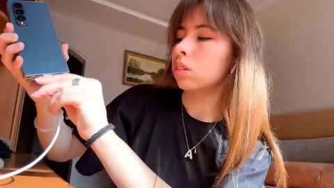 Snapshot of antonettabunyan chatting on March 18, 7:00 am Serena online show from March 18, 7:00 am