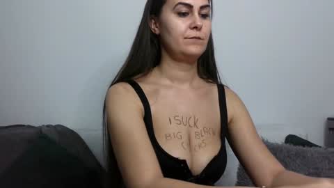 Antonia online show from December 7, 3:41 pm