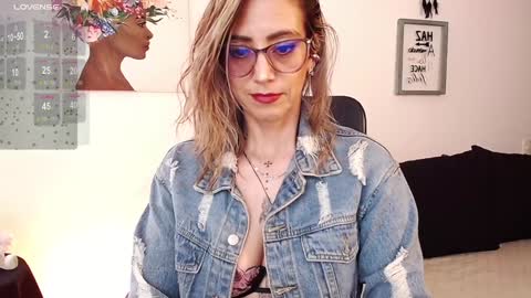 Anto    online show from December 14, 8:18 pm