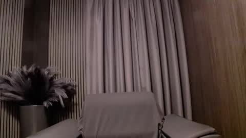 Snapshot of antoniovalentinidiamond chatting on April 1, 7:11 pm HI My name is Antonio online show from April 1, 7:11 pm