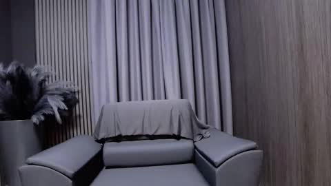 Snapshot of antoniovalentinidiamond chatting on April 18, 6:45 pm HI My name is Antonio online show from April 18, 6:45 pm