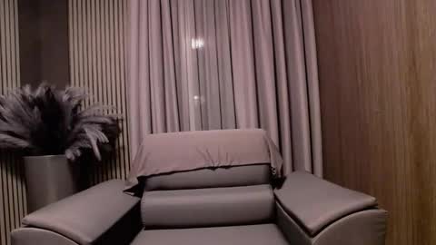 Snapshot of antoniovalentinidiamond chatting on April 30, 6:58 pm HI My name is Antonio online show from April 30, 6:58 pm