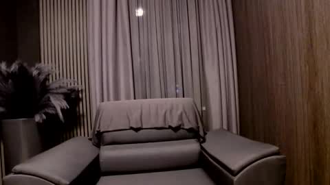 Snapshot of antoniovalentinidiamond chatting on May 10, 6:57 pm HI My name is Antonio online show from May 10, 6:57 pm
